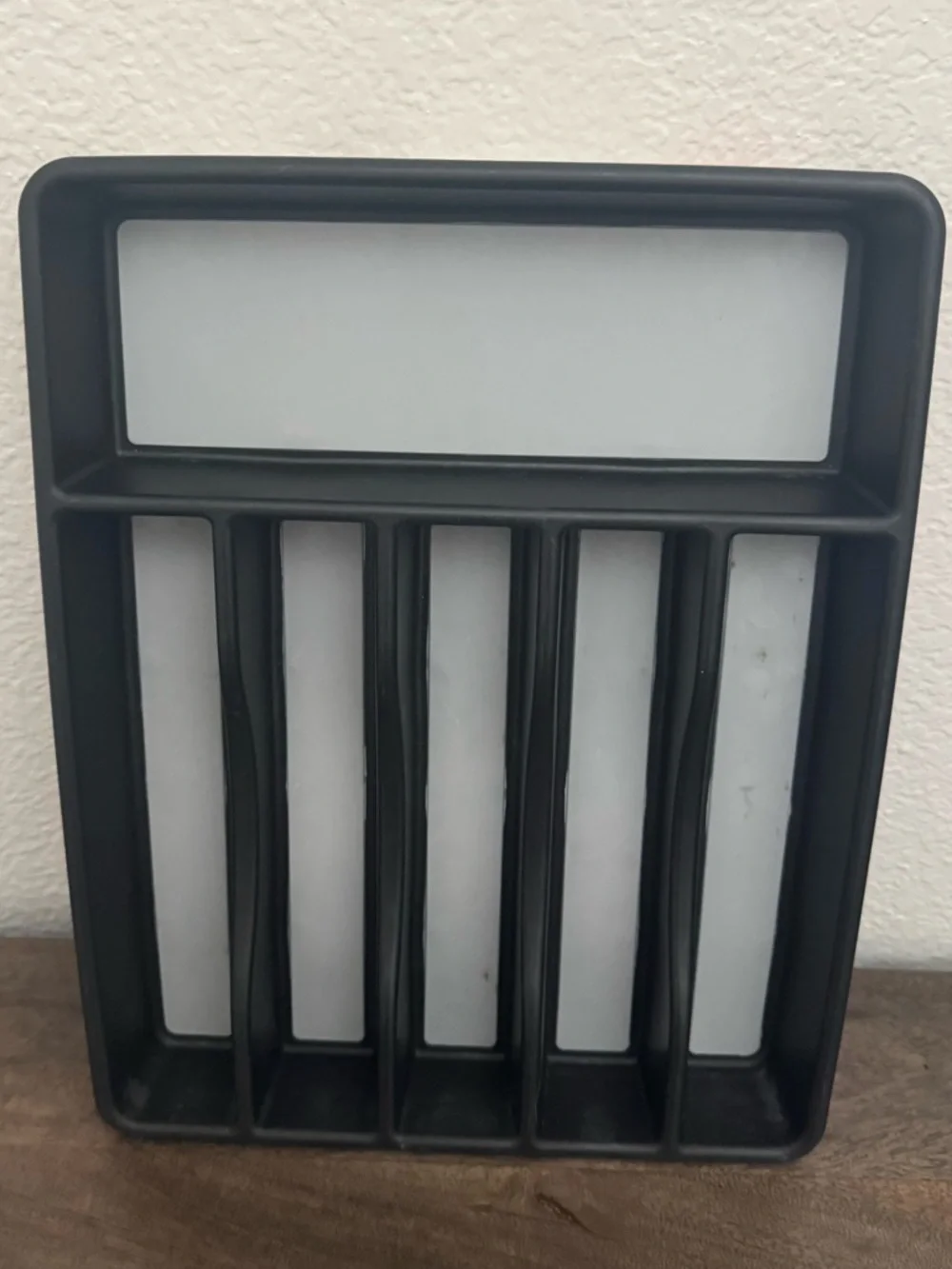 Rubbermaid Non-Slip Utensil Drawer Tray Organizer